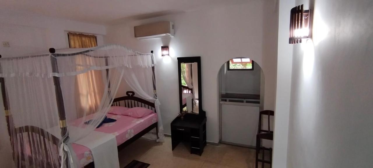 Berg House Unawatuna Hotel Exterior photo